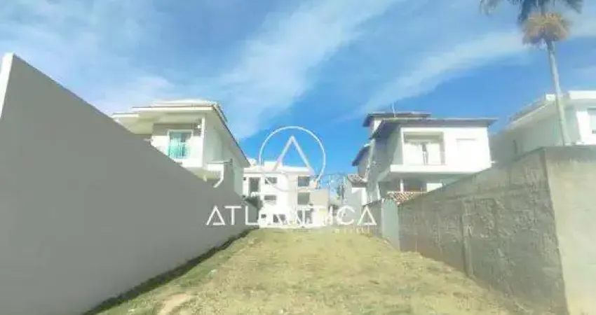 Atlântica imóveis tem excelente terreno à venda no vale dos cristais, macaé/rj por r$ 420.000,00.