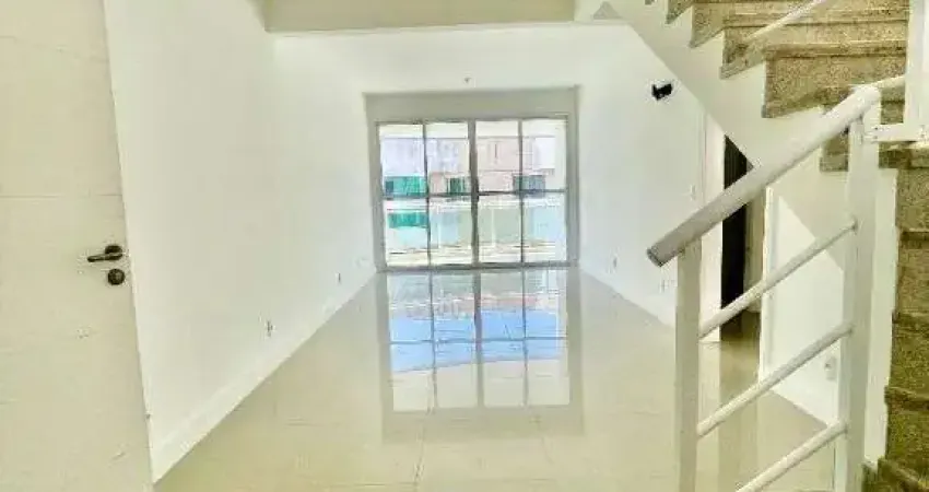 Atlântica imóveis tem excelente cobertura praia do pecado, macaé/rj.