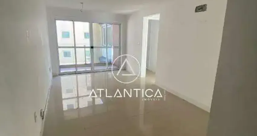 Atlântica imóveis tem excelente apartamento à venda na praia campista, macaé/rj.