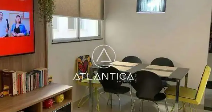 Atlântica imóveis tem excelente apartamento à venda no total ville 3, virgem santa - macaé/rj.