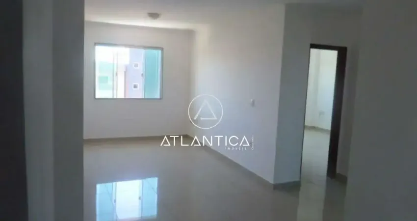 Atlântica imóveis tem excelente apartamento à venda na cancela preta, macaé/rj.