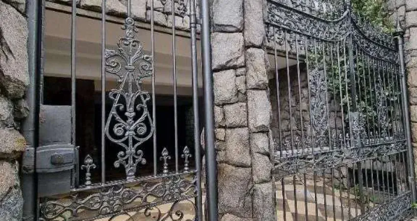 Atlântica imóveis tem excelente casa com 6 dormitórios, 450 m² - venda por r$ 1.050.000,00 ou locação por r$ 6.000/mês - costa do sol - macaé/rj.