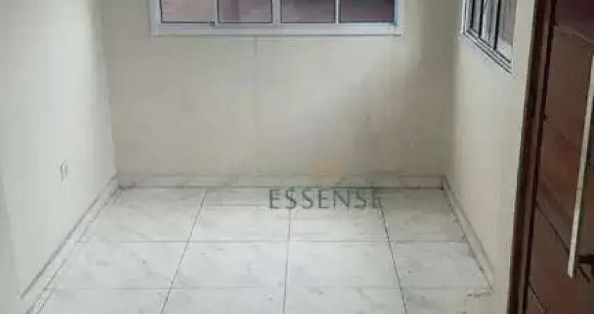 Casa à Venda de 107 m² na Vila Medeiros em Poá/SP: 02 dormitórios.