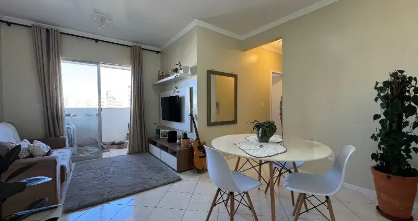 Apartamento 2 Dormitórios - Vaga de Garagem Livre e Coberta - Andar Alto - R$ 450.000 - Campinas - São José/SC