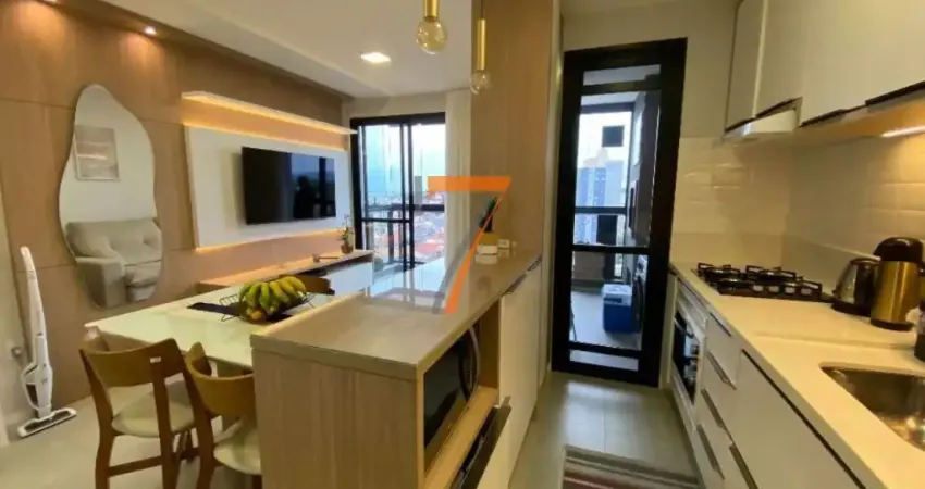 2 Dormitórios (1 Suíte) - Semi Mobiliado - Cond. Clube - R$ 590.000,00 - Areias, São José/SC
