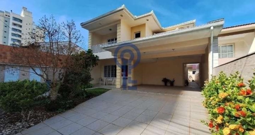 Casa com 4 quartos para alugar na Rua Coronel Américo, 409, Barreiros, São José