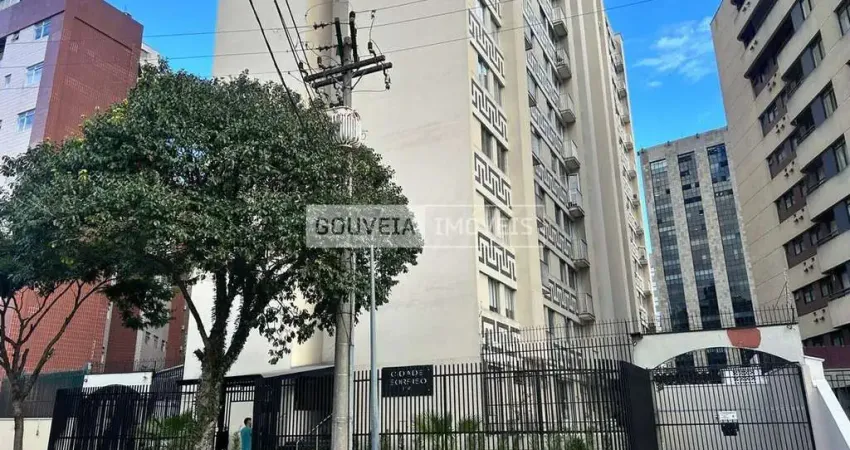 Apartamento com 2 Dormitórios, 81 m², à venda por R$ 450.000 - Centro Cívico, Curitiba (PR)