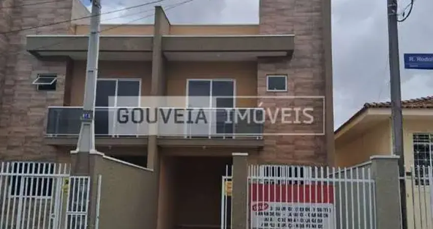 Sobrado com 3 Dormitórios, 1 Suíte, 101 m², à venda por R$ 550.000 - Xaxim, Curitiba (PR)