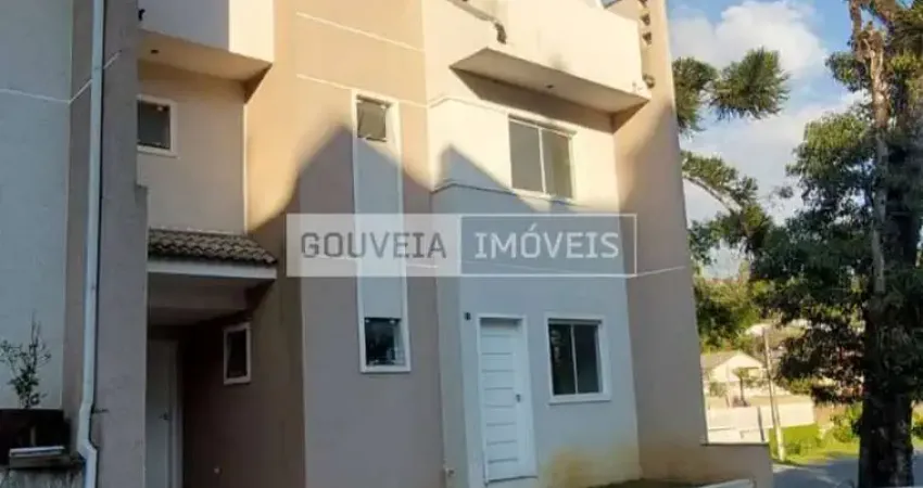 Sobrado 3 Dormitórios, 1 Suíte, 116,83 m², à venda por R$ 560.000 - Abranches, Curitiba (PR)