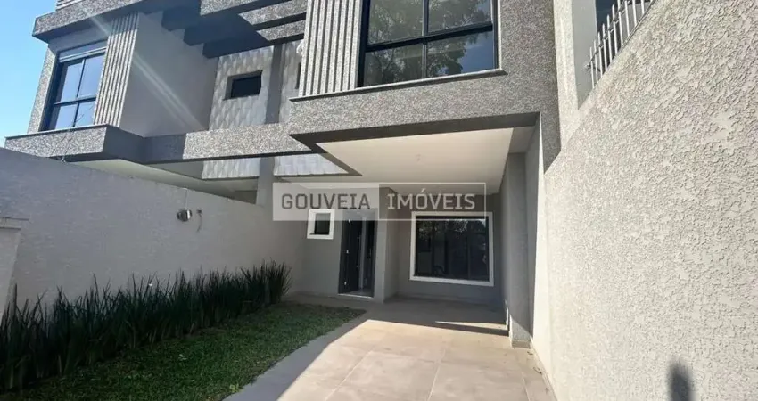 Sobrado 3 Dormitórios, 1 Suíte, 217 m², à venda por R$ 960.000 - Jardim das Américas, Curitiba (PR)