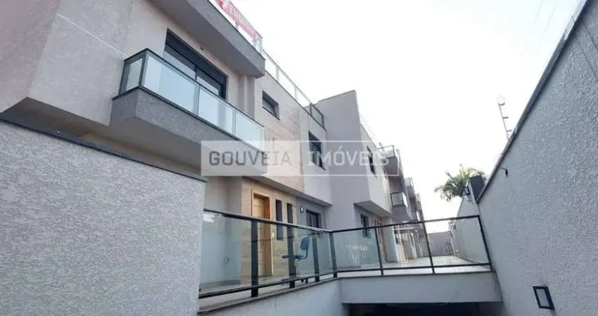 Sobrado 3 Dormitórios, 1 Suíte, 179 m², à venda por R$ 1.121.000 - Guabirotuba, Curitiba (PR)