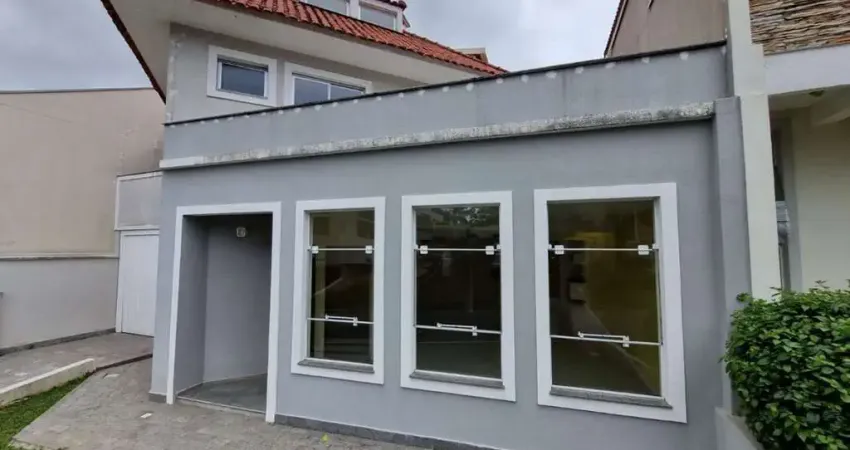 Casa 4 Dormitórios, 4 Suítes, 420 m², à venda por R$ 2.000.000 - Santo Inácio, Curitiba (PR)