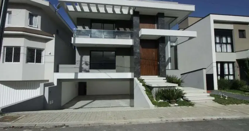 Casa 3 Dormitórios, 344 m², à venda por R$ 3.495.000 - Botiatuvinha, Curitiba (PR)