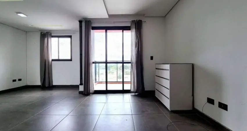 Apartamento 1 Dormitório, 33 m², aluguel de R$ 2.500 + Taxas - Prado Velho, Curitiba (PR)