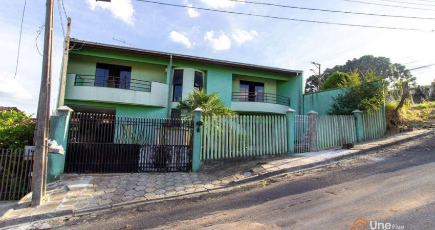 Centro da cidade: Sobrado de luxo com área para pets e muito mais!