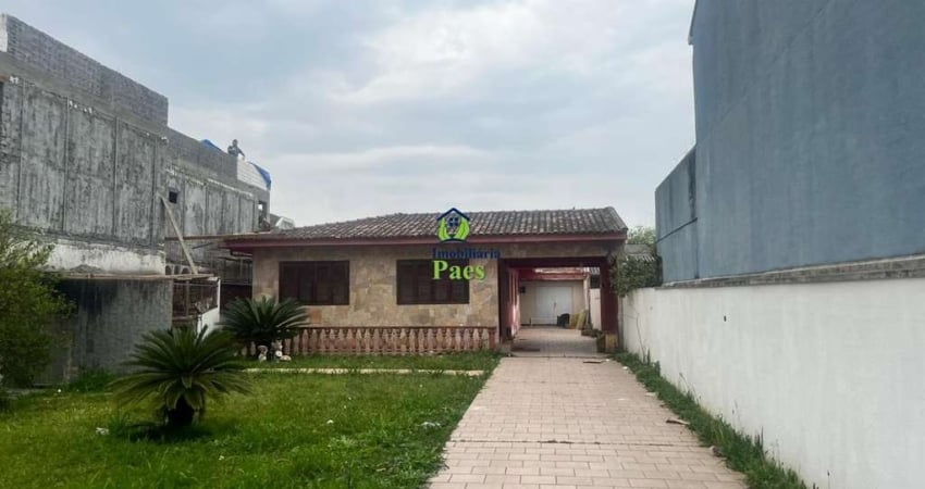 Casa com 3 quartos para alugar no Cajuru, Curitiba 