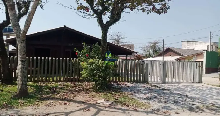 Casa com 4 quartos à venda no Bom Retiro, Matinhos 
