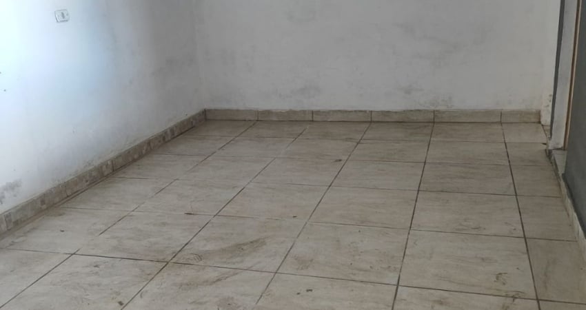 Aluga - se casa com 2 cômodos no Cocaia em Guarulhos