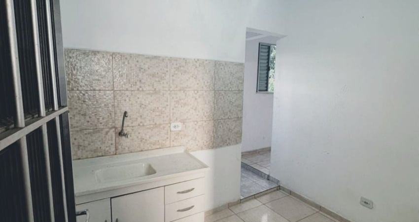 Aluga-se Casa 2 Comodos no Cocaia - Trav - Avenida Brig. Faria Lima