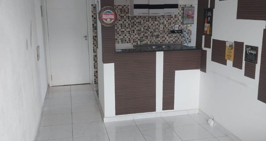 Aluga-se Apartamento 2 Dormitórios com 1 Suíte no Centro de Guarulhos
