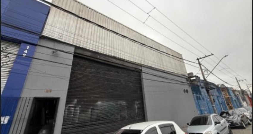 Aluga-se Galpão Industrial 764m2 em frente ao shopping internacional