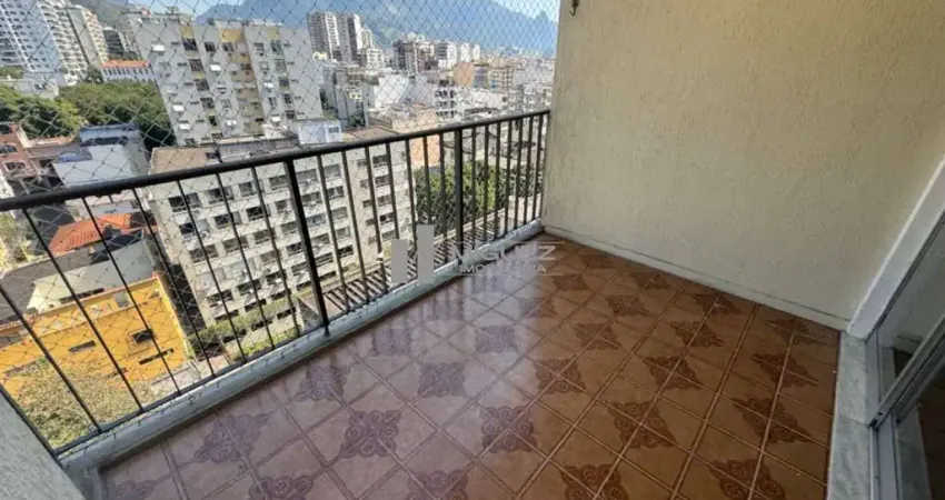 OPORTUNIDADE!! APARTAMENTO A VENDA RUA BOM PASTOR, VARANDA, 3 QUARTOS, 1 SUITE, 2  VAGAS DE GARAGEM. PLAY E SERVIÇO DE PORTARIA 24H
