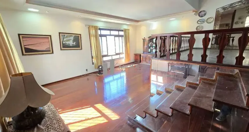 Rua comendador martinelli - casa a venda, salão, 3 quartos / 3 suítes - 1 lavabo, copa cozinha, excelente área externa - código