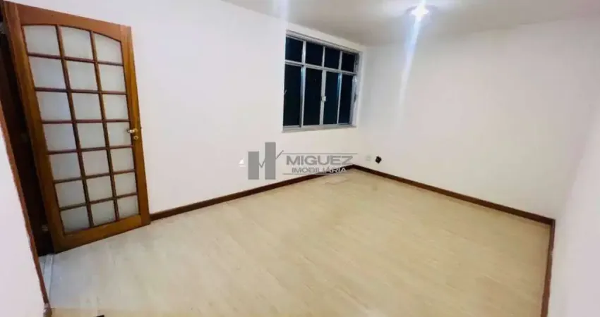 PRAÇA AFONSO PENA, METRÔ.   R$480.000,00 2 QUARTOS, SUITE, GARAGEM,  NOBRE LOCAL!