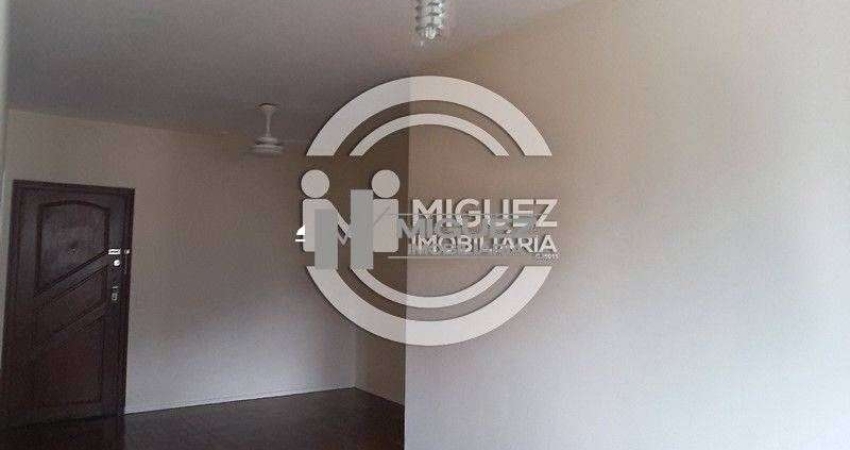 Apartamento à venda na Rua Santa  Alexandrina, são 2 quartos com 1 vaga!  Proximidades da Lagoa!