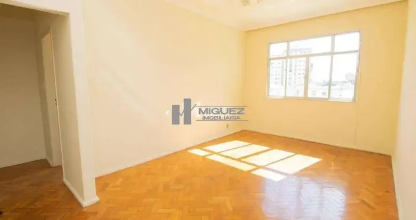 Apartamento à venda na tijuca, rua mariz e barros! apenas 750 metros do metrô afonso pena! sala 2 quartos com 1 vaga! porteiro 24 horas!
