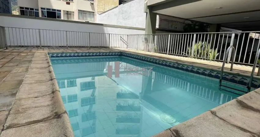 Apartamento à venda na tijuca! apenas a 350 metros do shopping tijuca! varanda, sala 2 quartos suíte e vaga! prédio com infra!