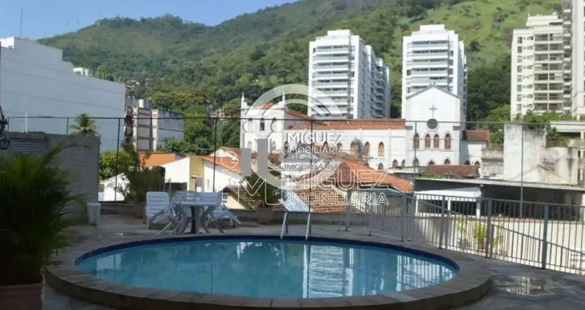 Apartamento à venda na rua desembargador isidro - tijuca! próximo a 2 estações de metrô, uruguai e saens pena. excelente 4 quartos, 2 vagas, com aproximadamente 170 m²!