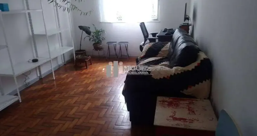 Rua Mendes Tavares - Vila Isabel - Apartamento com 2 quartos, banheiro social, dependência completa