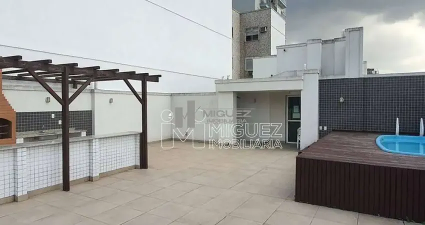 Apartamento a venda  com varanda, 2 quartos, suíte, vaga de garagem, piscina, rua Dona Maria -Tijuca - Rio de Janeiro