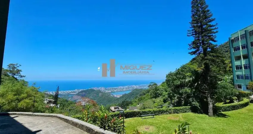 BELÍSSIMO APARTAMENTO NA PRAÇA MARTINS LEÃO COM UMA VISTA LIVRE ESPTACULAR