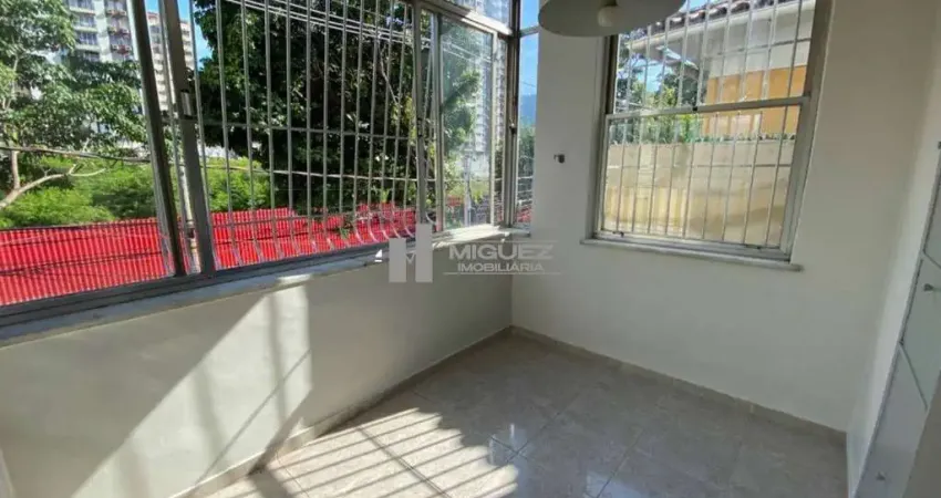 Colado ao metrô Afonso Pena e futuro Shopping Parque América 2 Quartos Varanda interna rua Gonçalves Crespo Código 20718