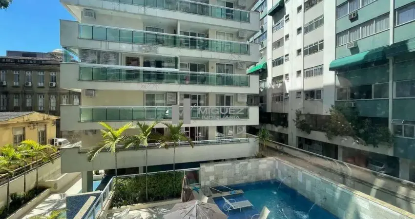 Apartamento à venda no Condomínio Focus! Varandão, finamente decorado, 3 quartos, copa cozinha, todo climatizado, com armários planejados em todos os cômodos! Prédio com infra estrutura e porteiro 24 