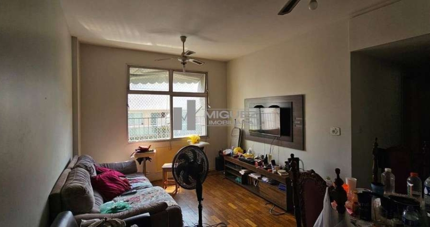 Vila Isabel, Rua Sousa franco, 03 quartos, 95m2, esquina com a Boulevard 28 de setembro, á venda