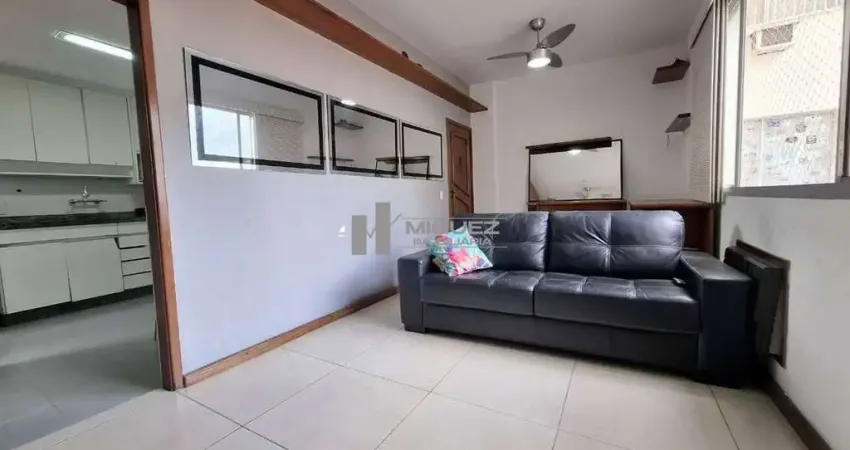 Apartamento a venda, rua barão de mesquita, tijuca,  sala em 2 ambientes, 3 quartos sendo 1 suíte, banheiro social, dependências completas, 1 vaga de garagem na escritura.