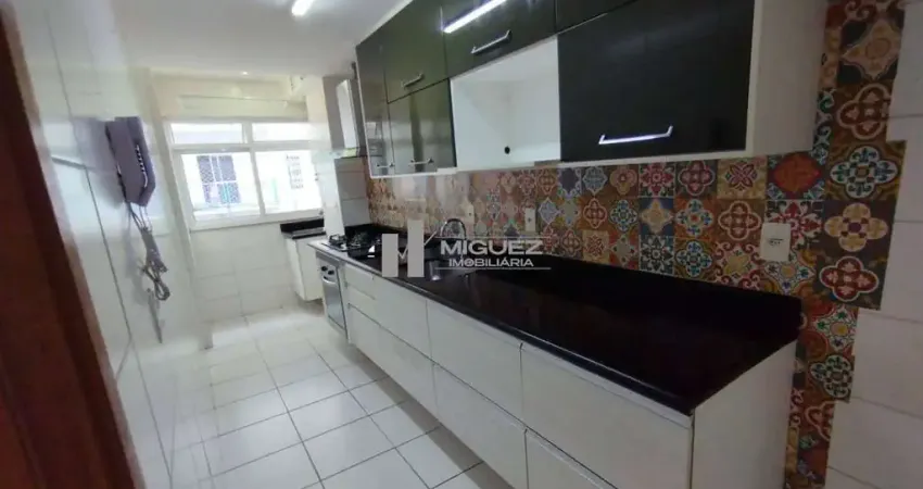 A venda,  na rua Castro Barbosa, Praça Verdun, apartamento 3 quartos, suíte, varanda, em prédio com infraestrutura - Grajau