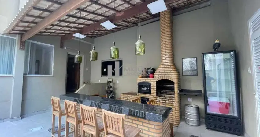 Apartamento sala 2 quartos com área externa à venda na rua do bispo - rio comprido.