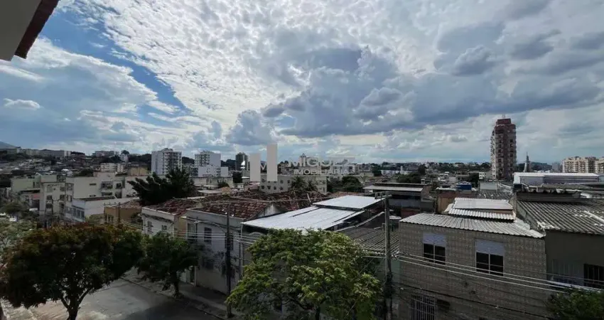 A venda, apartamento com sacada, 2 quartos, jacuzzi e vaga em escritura no Engenho Novo