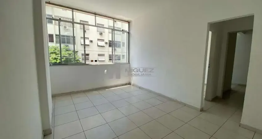 Oportunidade Imperdível: Apartamento de 2 Quartos na Professor Gabizo, ao Lado da Praça e Metrô Afonso Pena