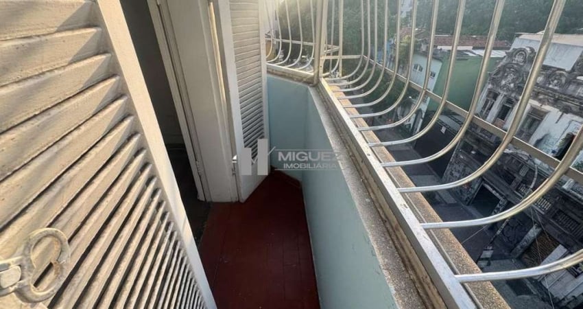 ALUGO APARTAMENTO RUA MEM DE SÁ (CENTRO) VARANDINHA, SALA, 1 QUARTO.