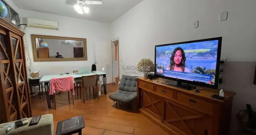 Apartamento a venda largo da segunda feira com 2 quartos e dependência