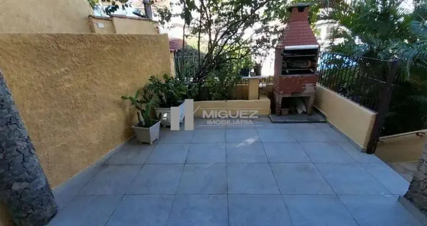 Casa espetacular à venda. rua santa maria rossello, tijuca, colado a rua uruguai. 2 quartos e 2 vagas.código 21640