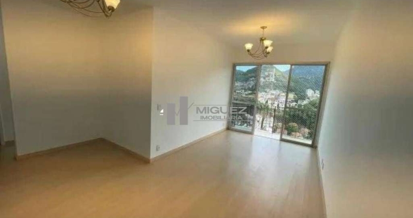 Apartamento a Venda varanda, 2 quartos com vaga - Infra total - Aristides Lobo - Rio Comprido