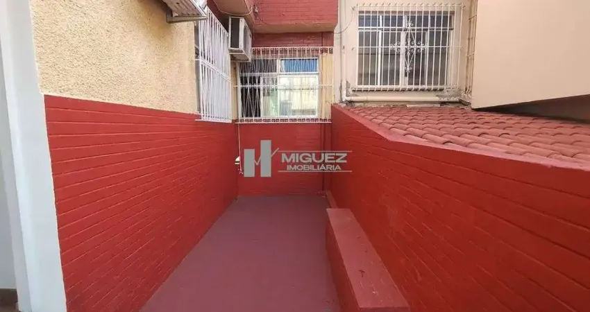 Apartamento Garden 3 quartos com quintal e vaga de garagem - Rua Engenheiro Adel - Tijuca