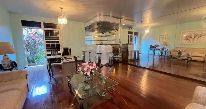 CASA DUPLEX A VENDA,  316M², 4 QUARTOS SENDO 1 SUÍTE, 4 VAGAS, TERRAÇO, RUA DEPUTADO SOARES FILHO - TIJUCA