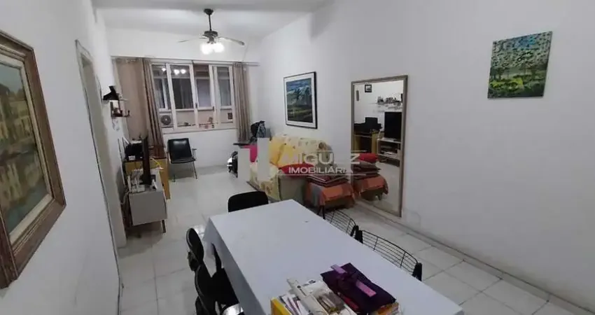 Apartamento à venda com 3 quartos sendo 1 suíte colado na praça afonso pena e ao metrô da afonso pena com 1 vaga de garagem, tijuca